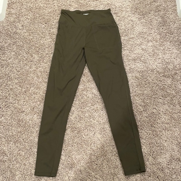 Workout pants - Picture 1 of 3